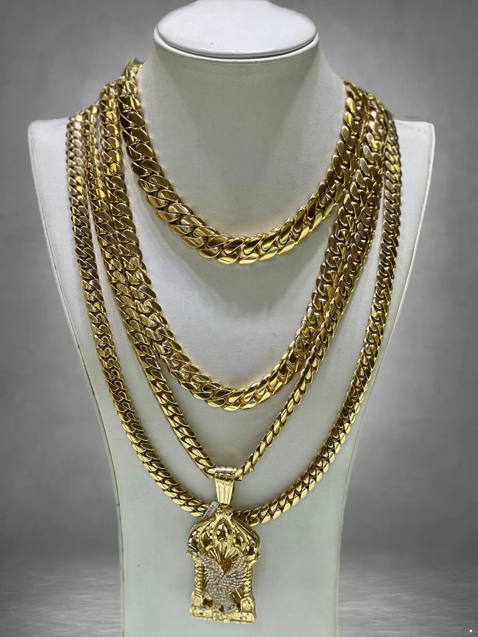 10K Yellow Gold Cuban Link Chain 10mm