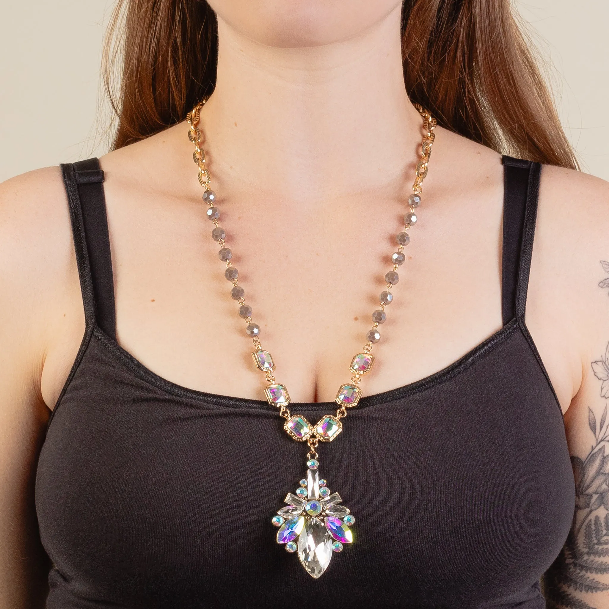 1294 - Crystal Pendant Necklace - Gold