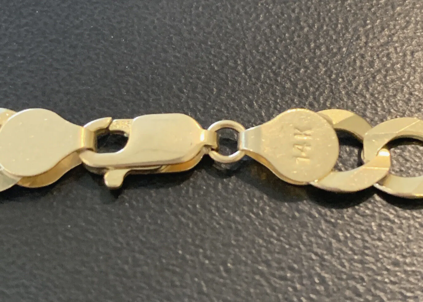 14k 585 Gold RCI 26" Curb Link Chain - 30.8 Grams - 7mm