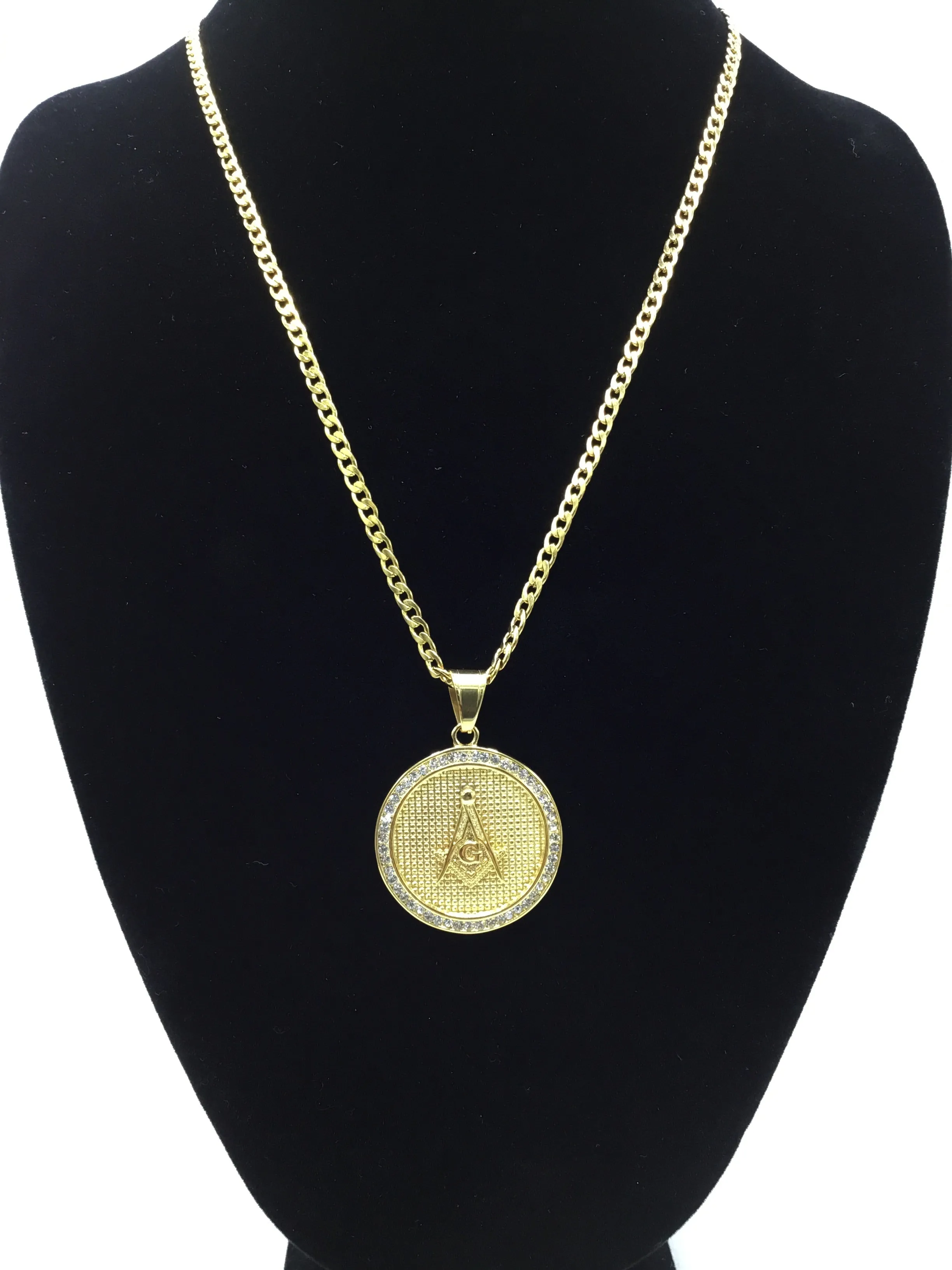 18k gold over stainless steel Medallion with Cubic Zirconia includes Cuban link chain set