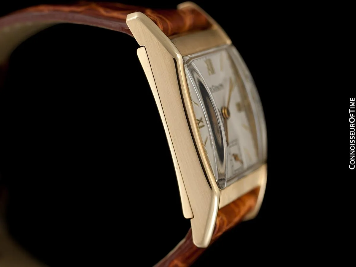 1943 Jaeger-LeCoultre Vintage Mens Midsize Rectangular Watch - 14K Gold