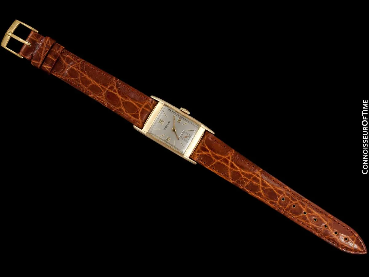 1943 Jaeger-LeCoultre Vintage Mens Midsize Rectangular Watch - 14K Gold