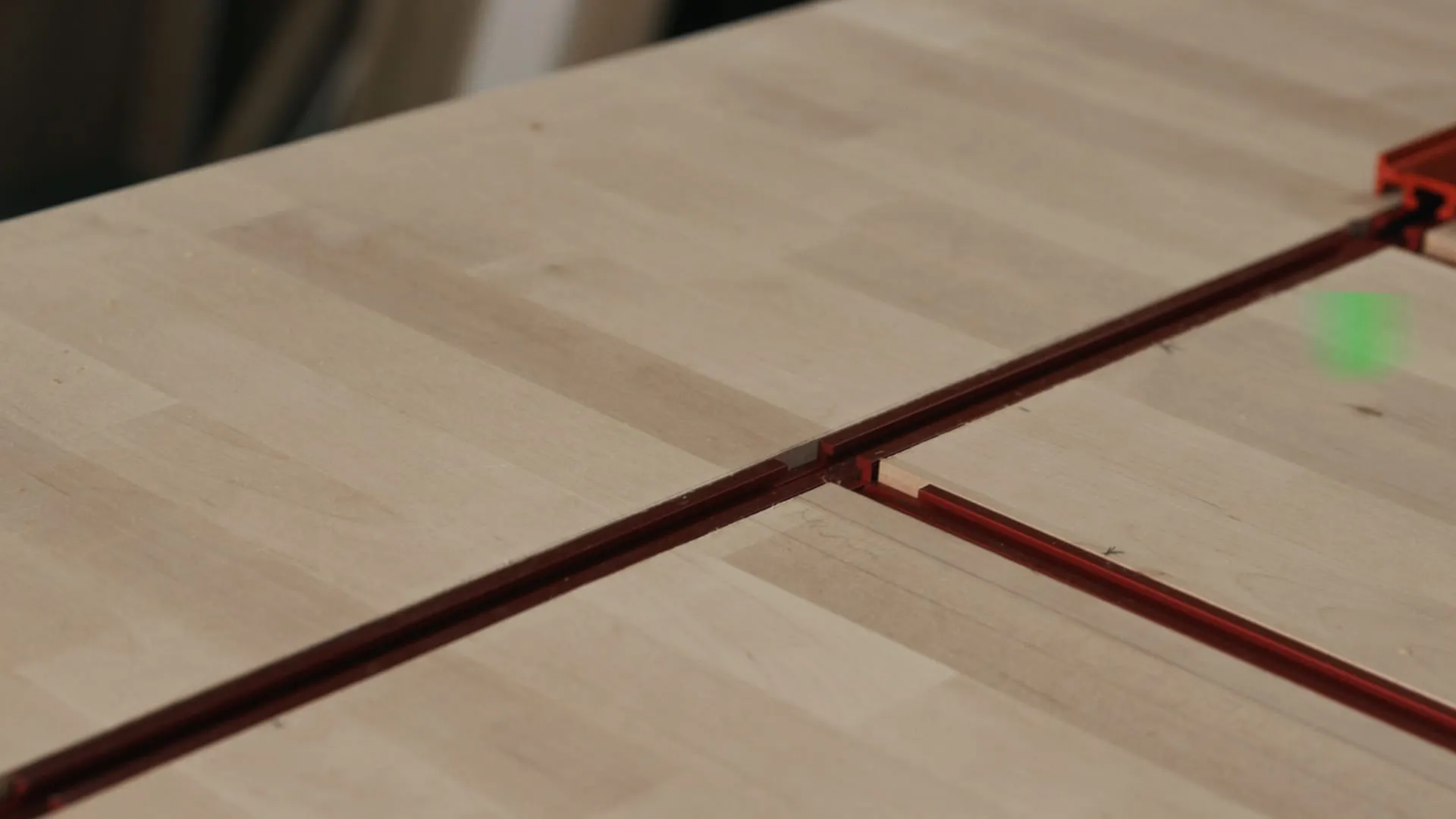 24″ Double Quick Track (Armor-Tool)