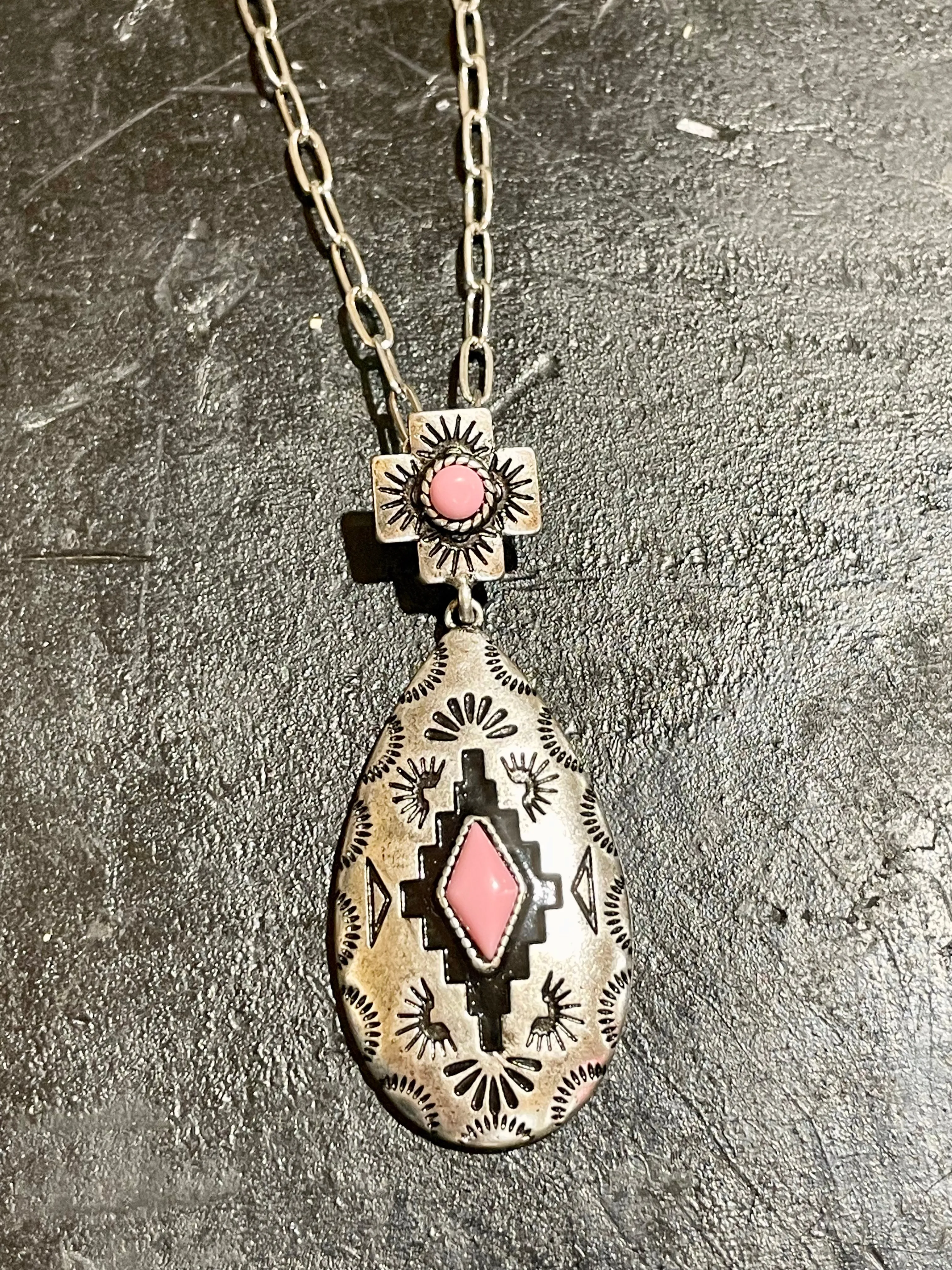 Blitz Aztec Dark Background Necklace - 18"