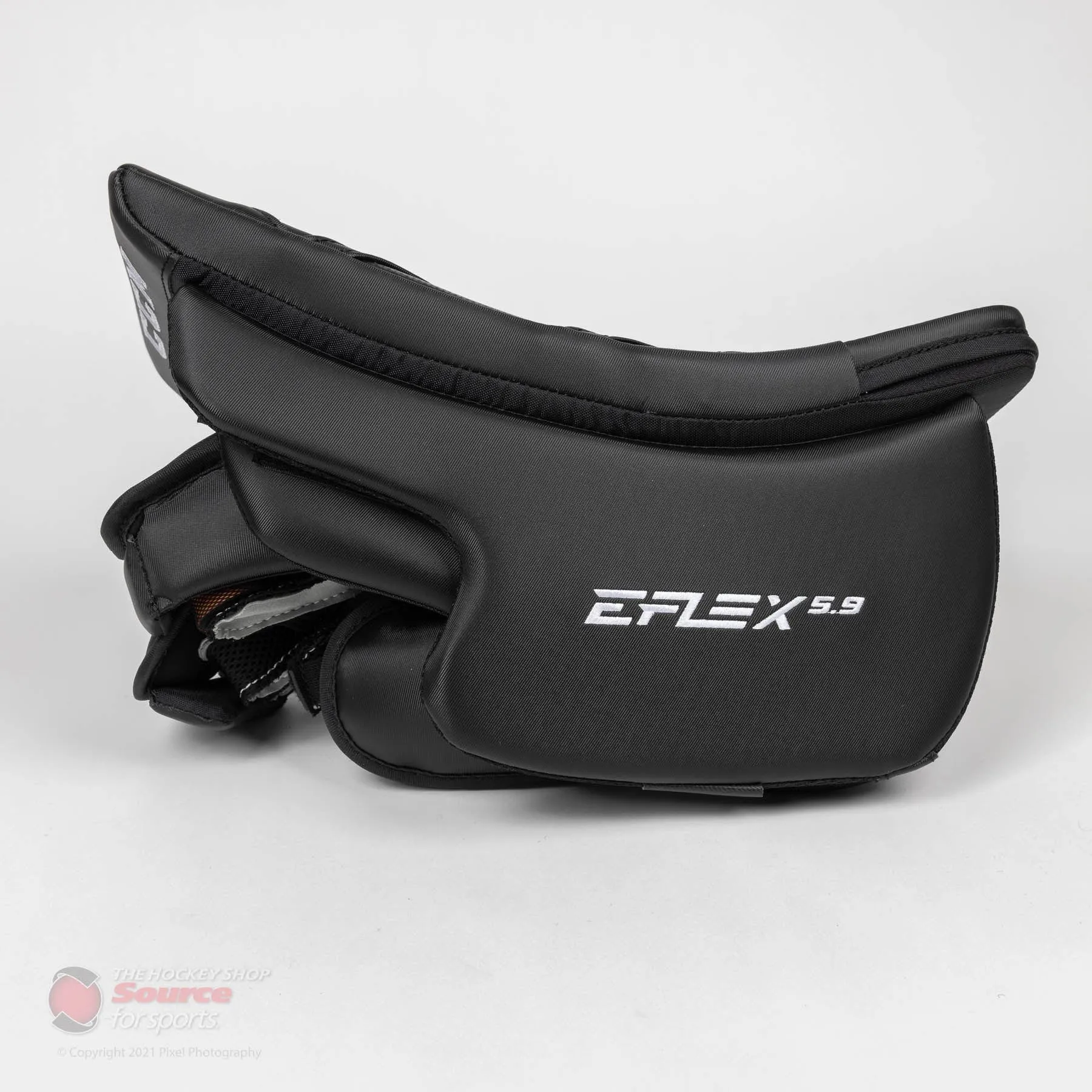 CCM Extreme Flex E5.9 Senior Goalie Blocker - Source Exclusive