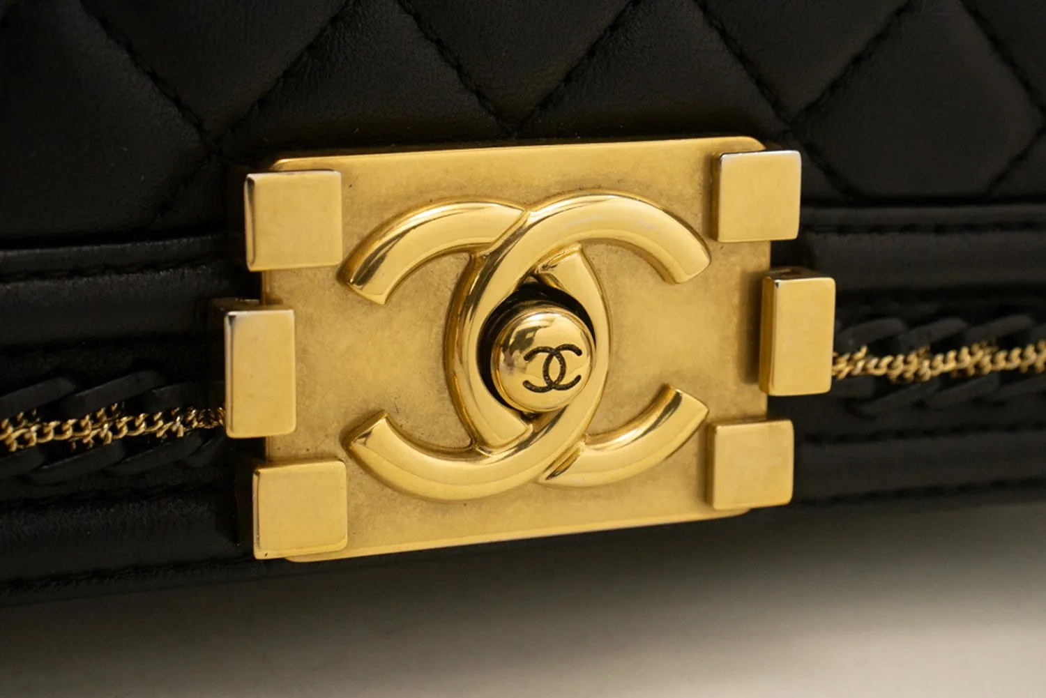 CHANEL Boy Chain Shoulder Bag Black Quilted Flap Lambskin Leather n46