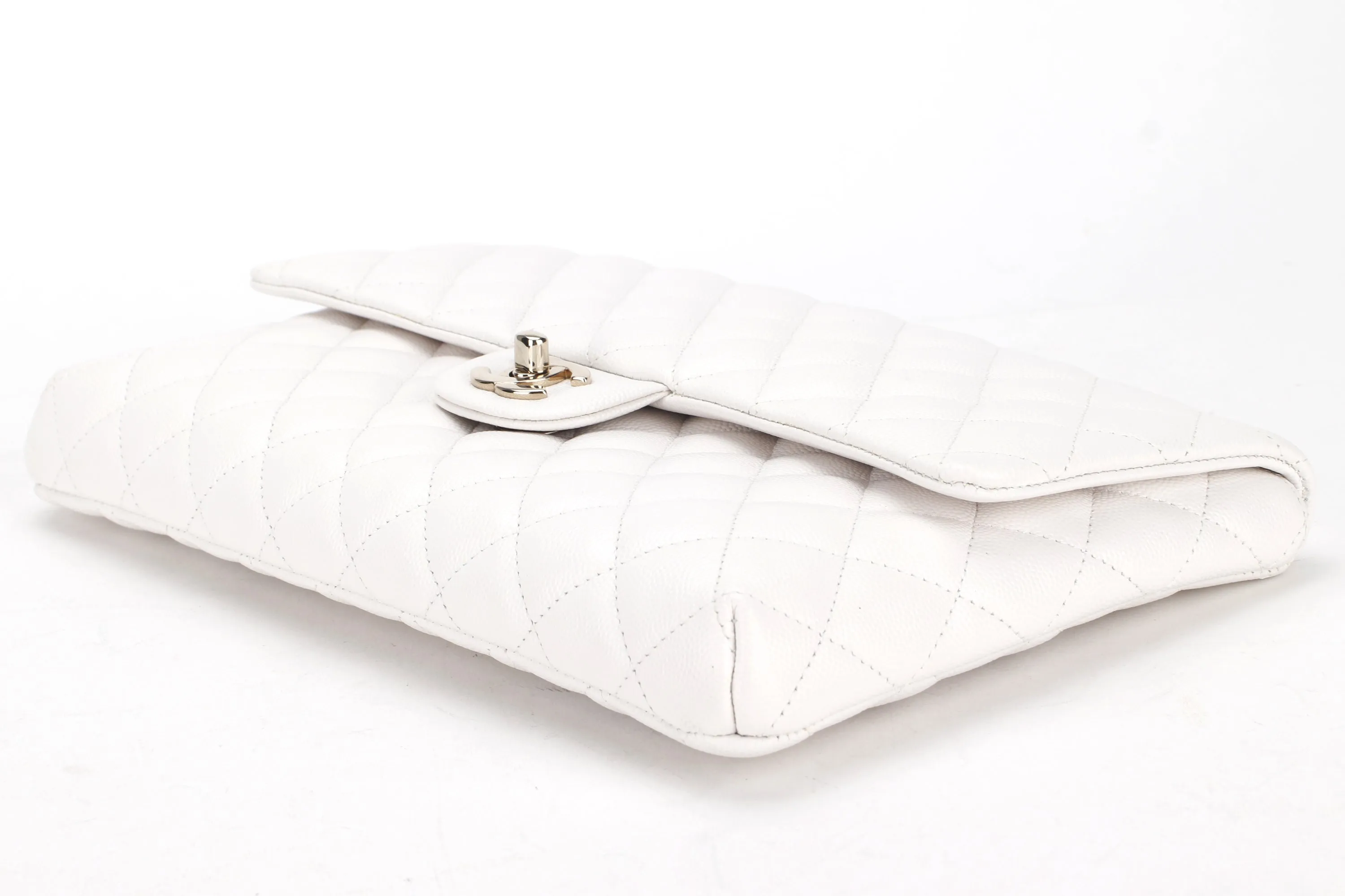 CHANEL FLAP CLUTH (2851xxxx) OFF WHITE QUILTED CAVIAR LEATHER WITH GOLD CHAIN, WITH CARD, DUST COVER & BOX