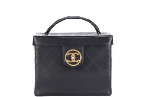 Chanel Vintage Vanity Case (259xxxx) Black Quilted Lambskin, Gold Hardware, with Strap & Card, no Dust Cover