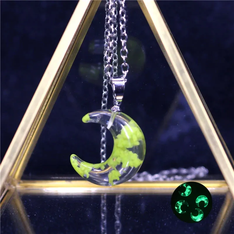 Chic Transparent Resin Round Ball Moon Pendant Necklace