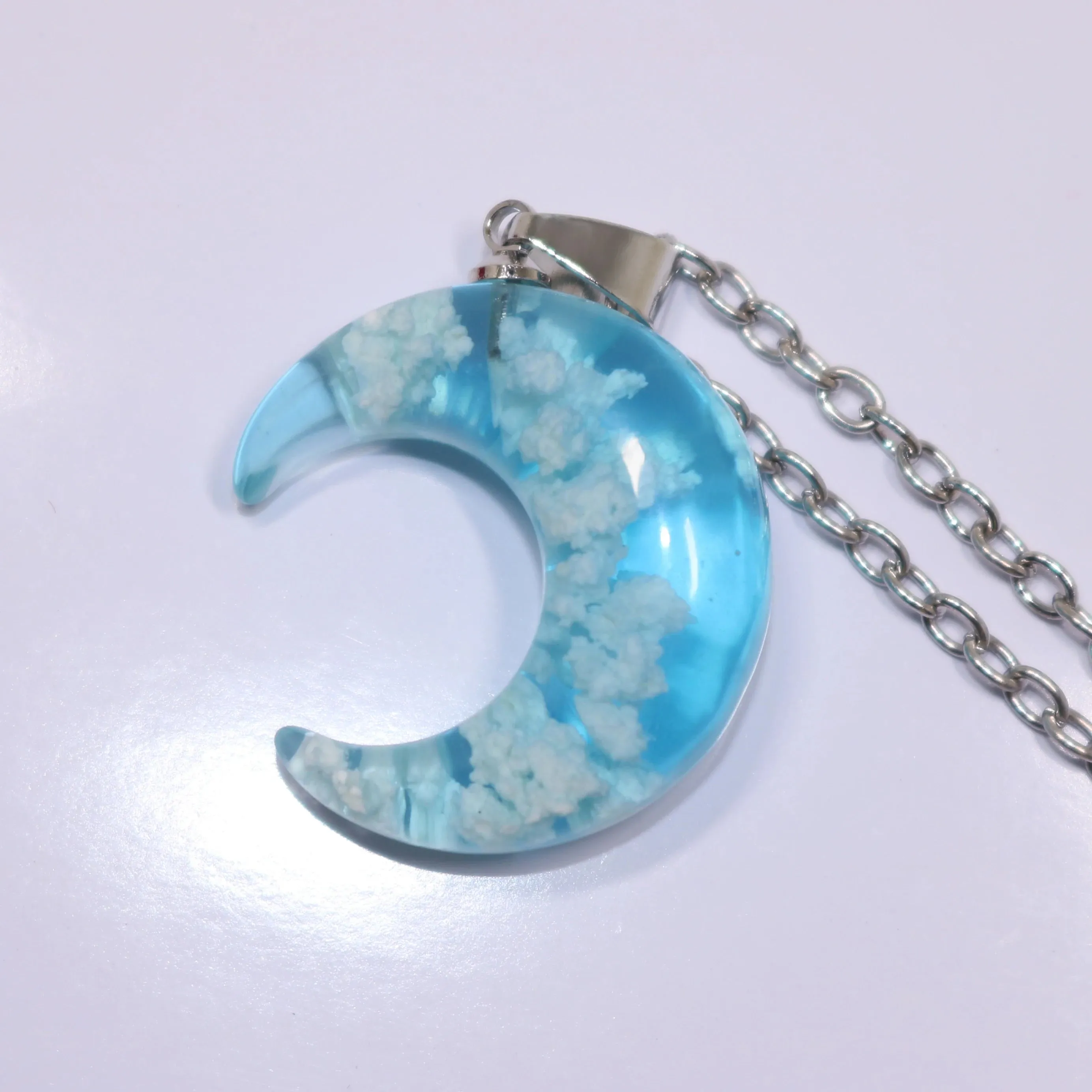 Chic Transparent Resin Round Ball Moon Pendant Necklace