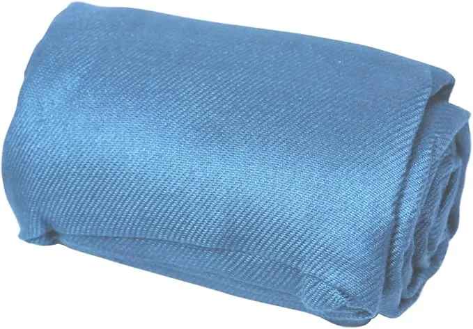 Cloudz Compact Travel Blanket - Light Blue