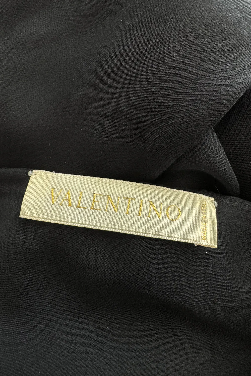 Fall 2002 Valentino Runway Look 65 Black Flowing Silk Chiffon Caftan Dress