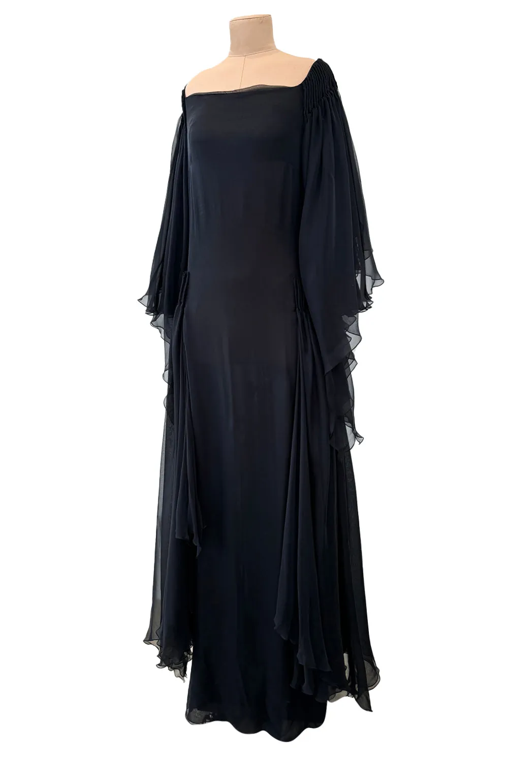 Fall 2002 Valentino Runway Look 65 Black Flowing Silk Chiffon Caftan Dress
