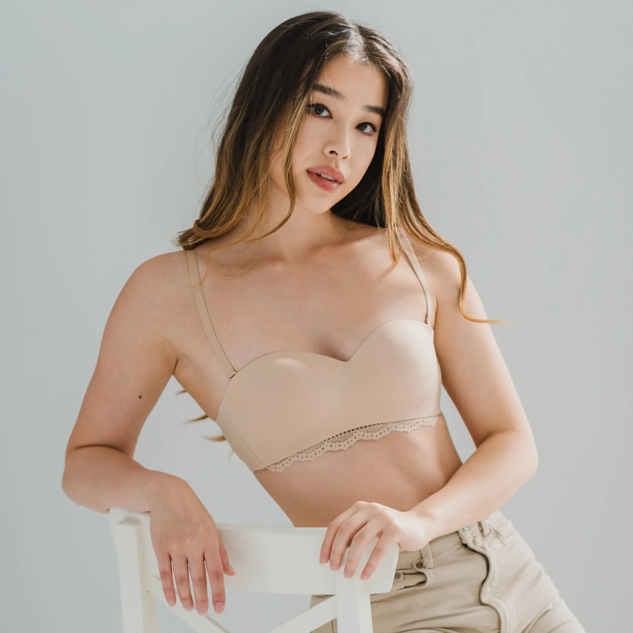 Flexi-Modal! Lightly-Lined Convertible Seamless Wireless Bra in Latte Nude