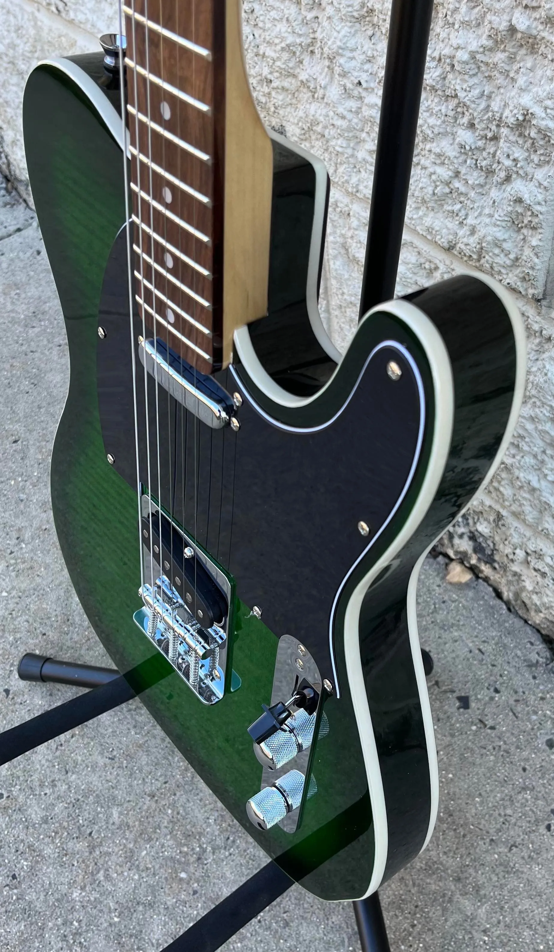 GAMMA [SOLD] Custom TG22-01, Delta Star Model Guitar, Quilted Flame Gamma Green