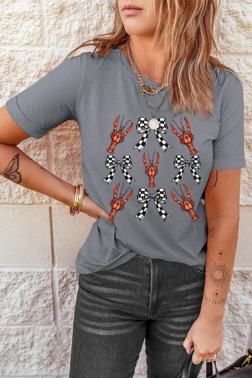 Gray Checkered Bow Crawfish Printed Summer Tee