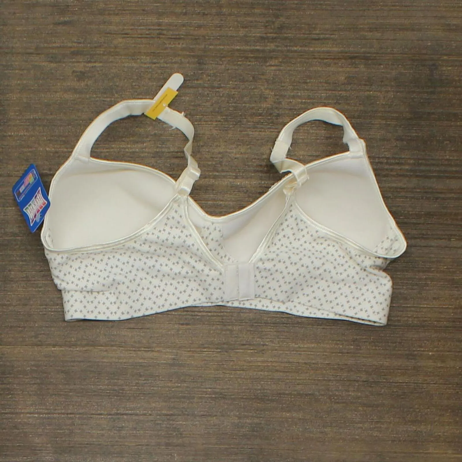 Hanes Women's Smoothtec Foam Wireless Bra G199 G199