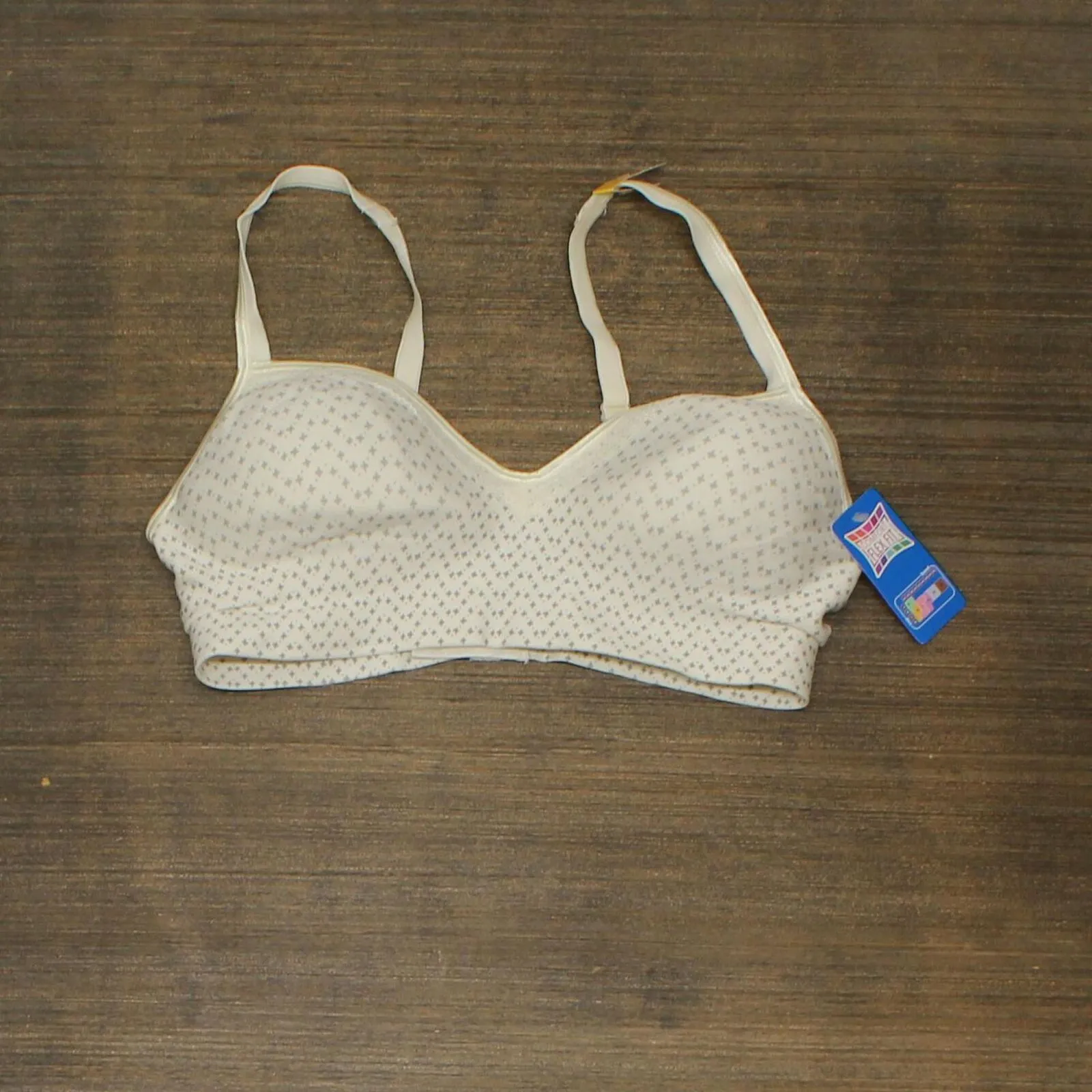 Hanes Women's Smoothtec Foam Wireless Bra G199 G199