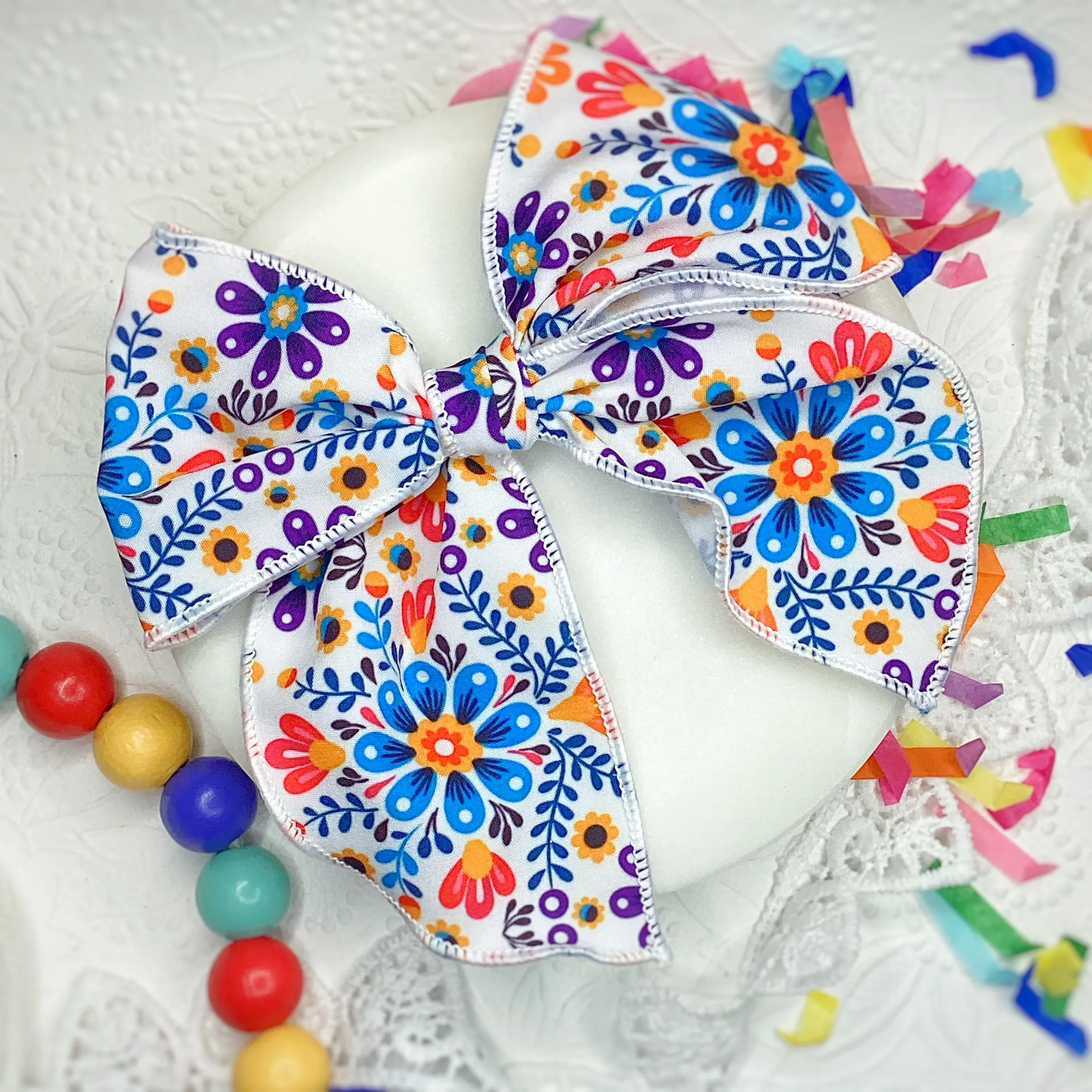 Huilpiles Florals Bow Strip and Scrunchie Collection