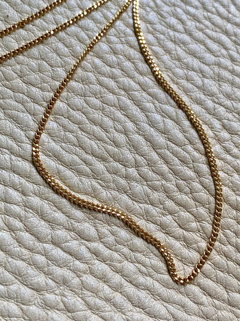 Italian vintage 18k gold curb link necklace by Balestra - 21 inch length
