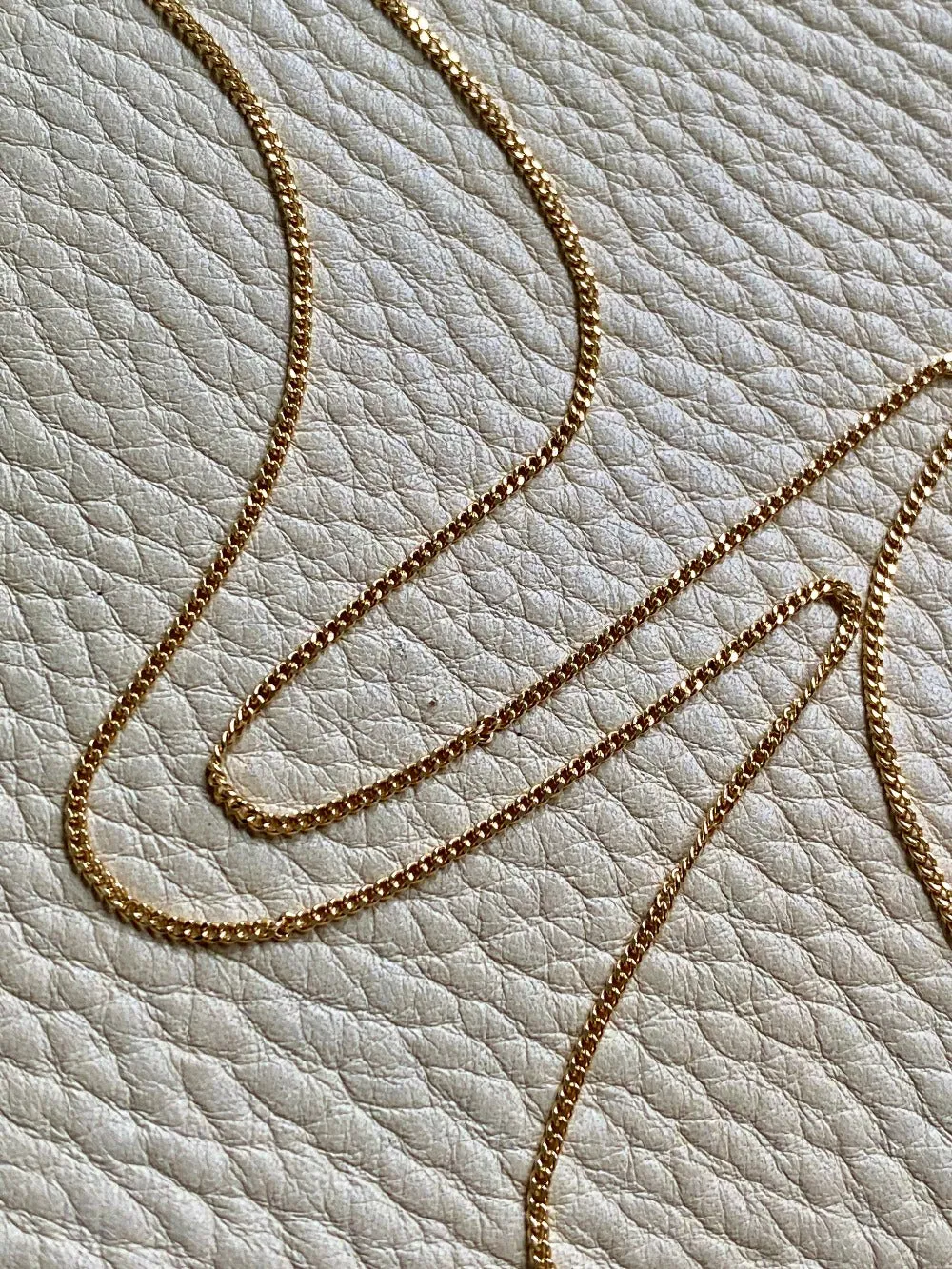 Italian vintage 18k gold curb link necklace by Balestra - 21 inch length