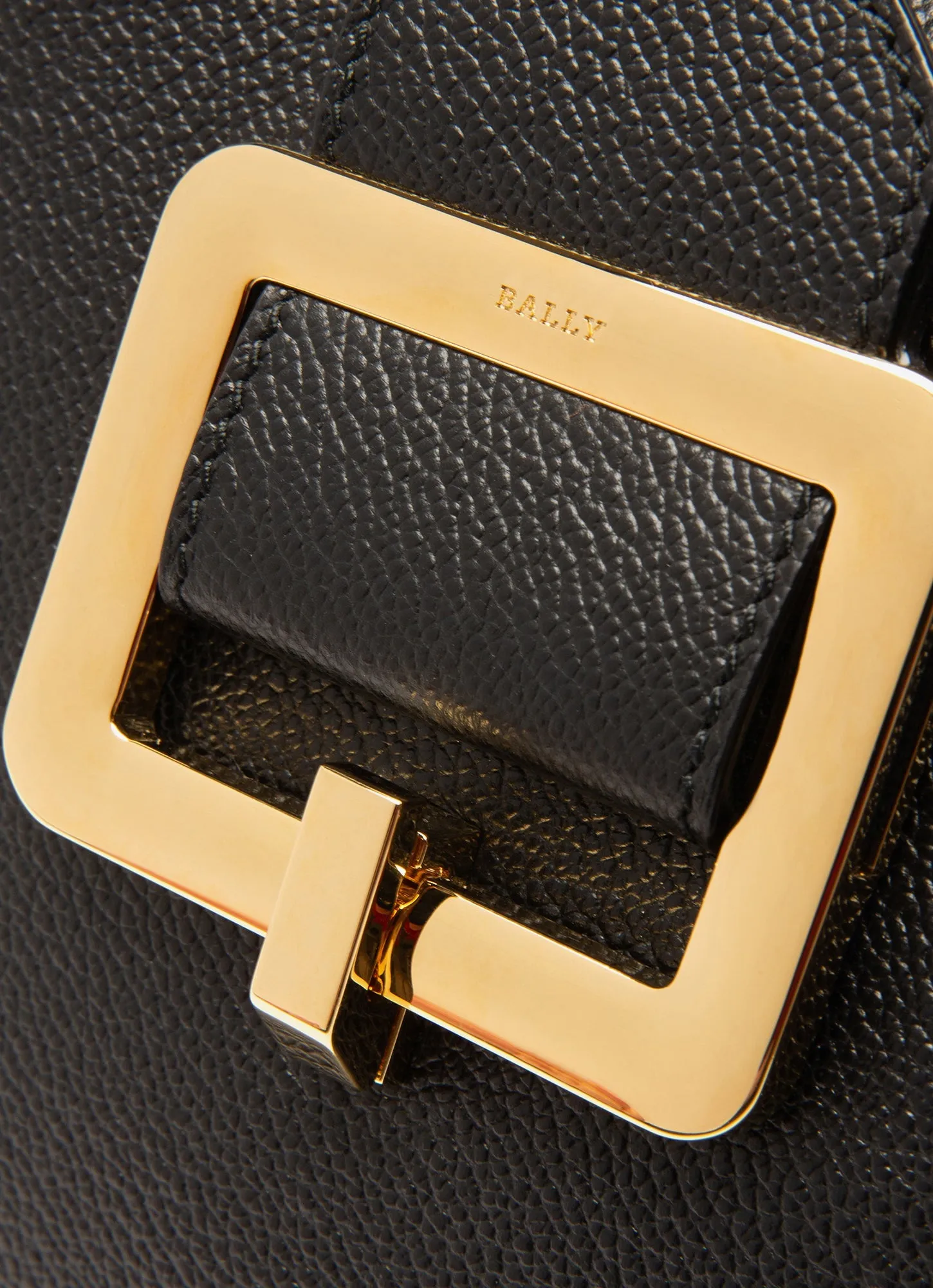 Jorah - Top Handle Bag