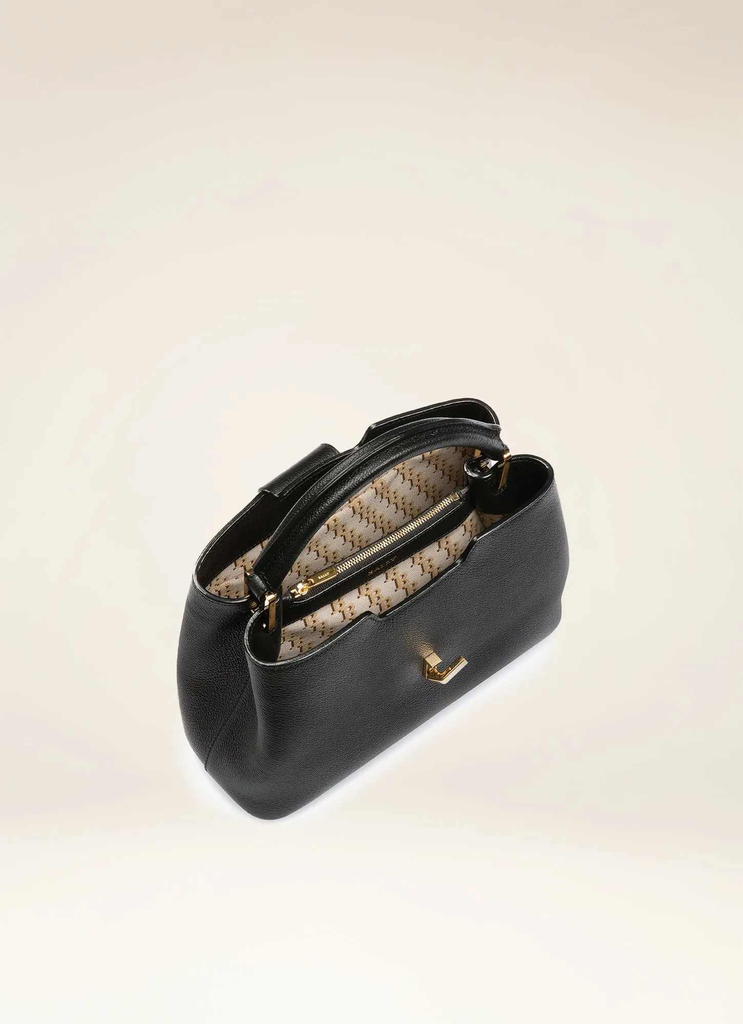 Jorah - Top Handle Bag