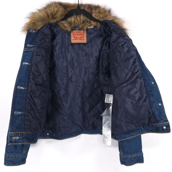 LEVI’S Ex-boyfriend Trucker Denim Jacket Faux Fur Collar Quilted Lining SMALL