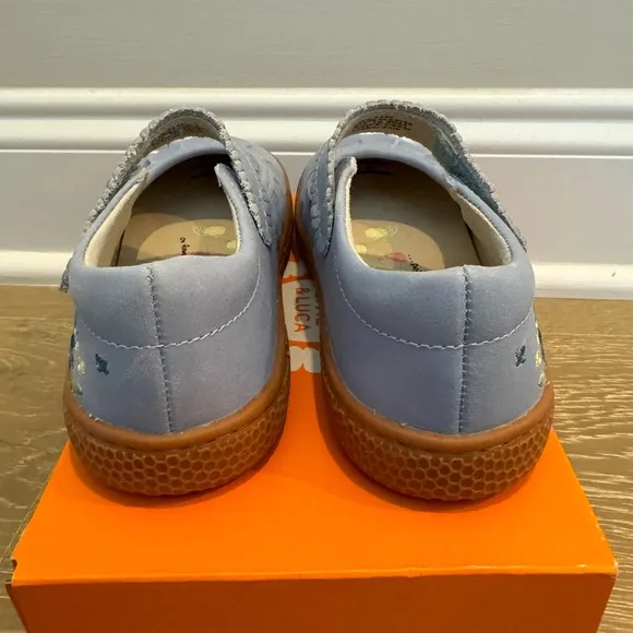 Like New Livie &amp; Luca Ruche Classic Size 11