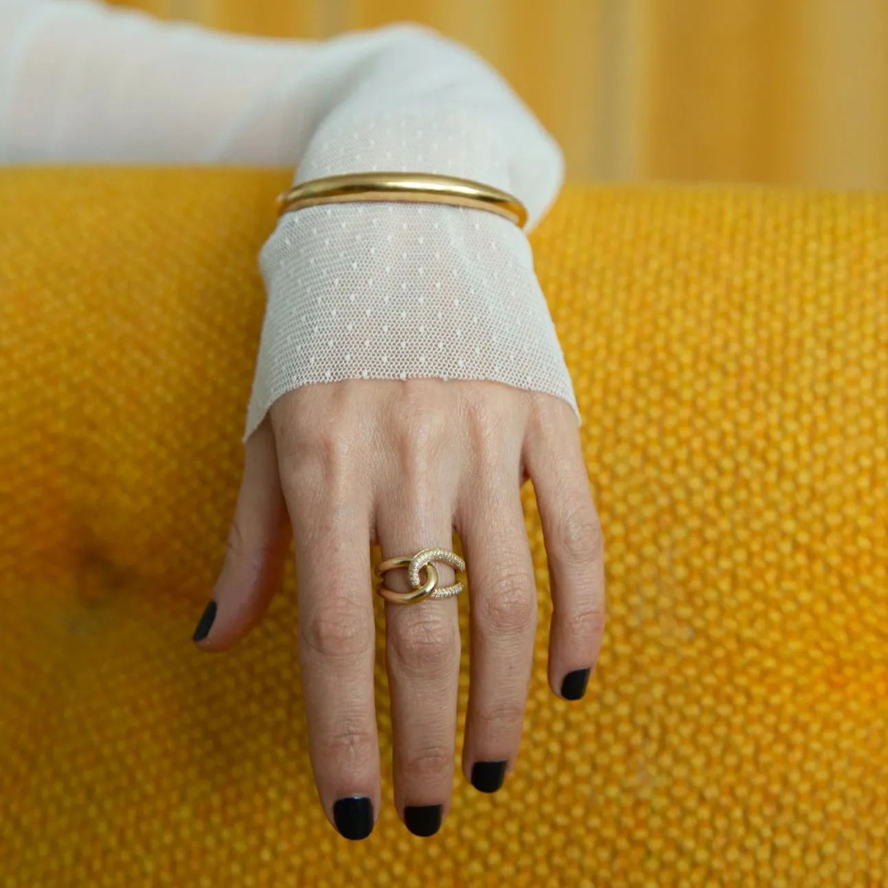 Link Ring with White Pavé Diamonds
