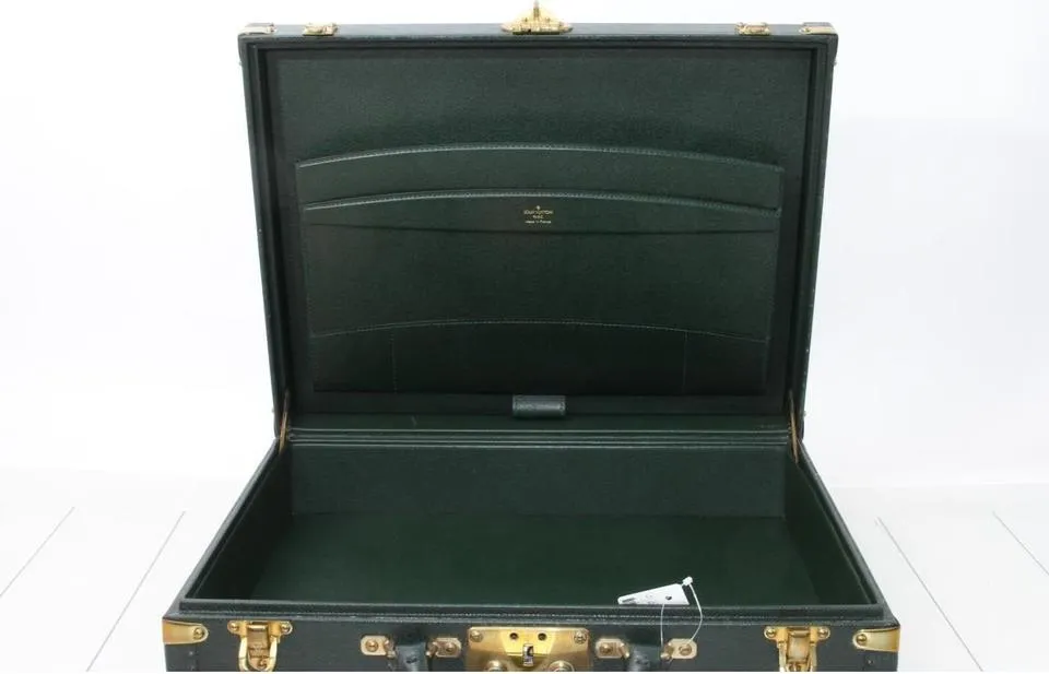 Louis Vuitton Green Taiga Leather President Attache Briefcase 3lva121
