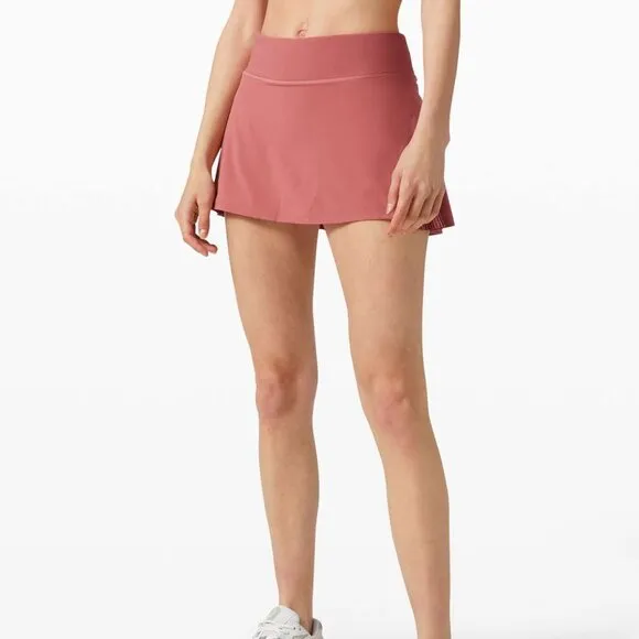 lululemon Play Off The Pleats Skirt Cherry Tint Size 4