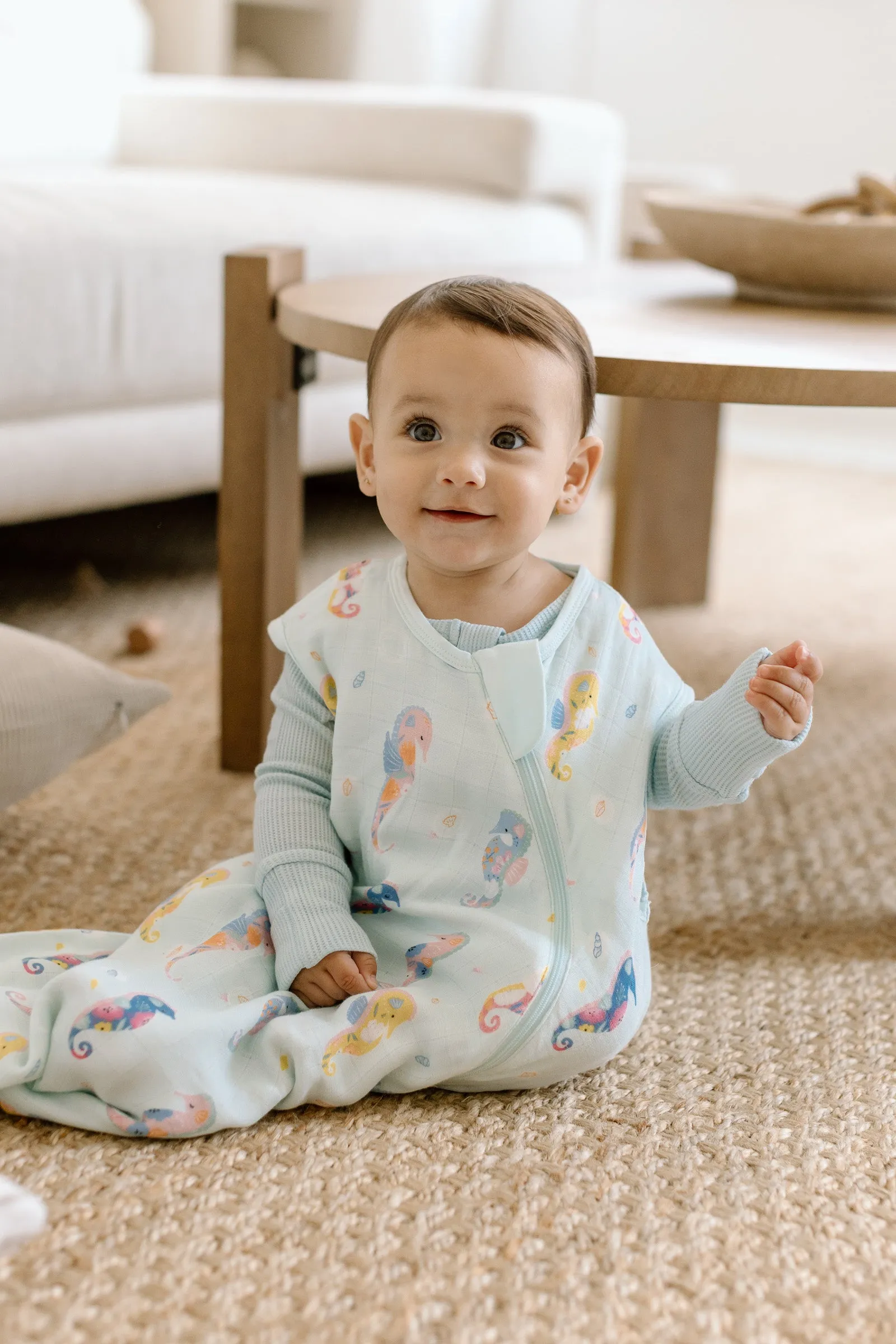 Muslin Lightweight Sleep Bag 0.5 TOG - Painterly Seahorses