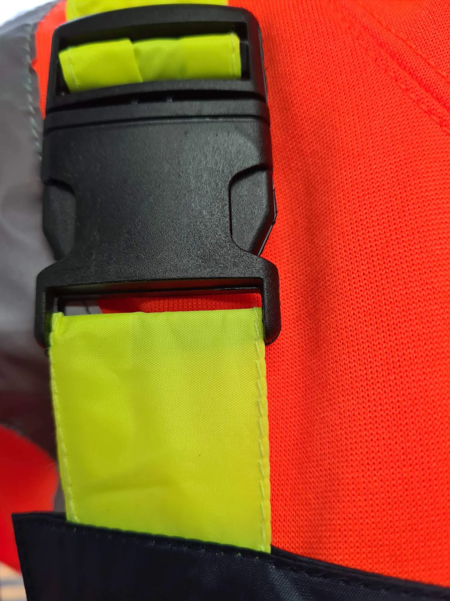 NEW high vis reflective dungarees FREE POSTAGE 🟢