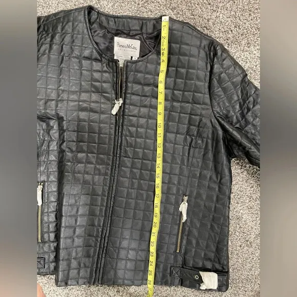 NWOT Pamela McCoy black quilted leather jacket. Size 2x.