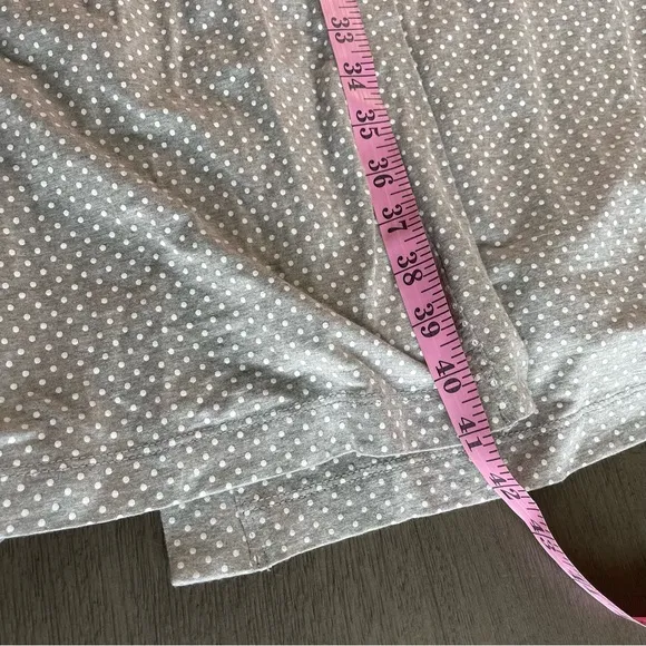 NWT A Pea In The Pod Robe Light Grey White Polka Dots
