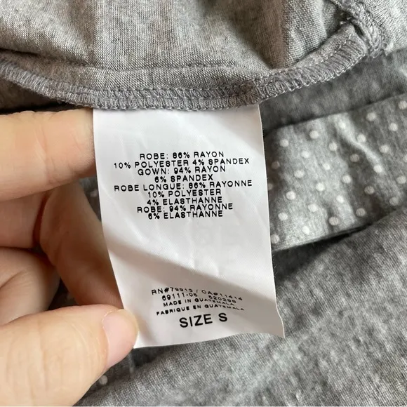 NWT A Pea In The Pod Robe Light Grey White Polka Dots