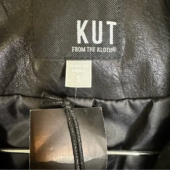 NWT Kut from the Kloth Quinn Faux Leather Moto Jacket Quilted Shoulder Detail