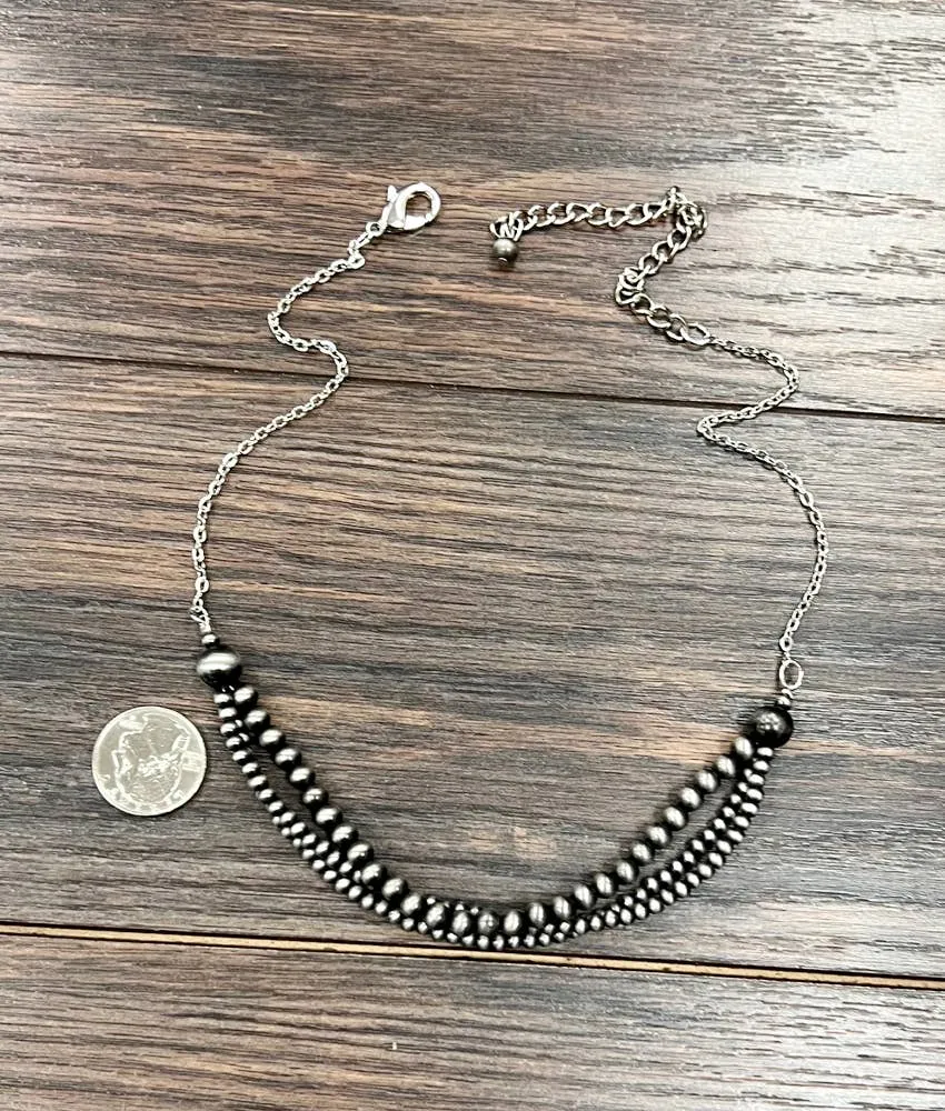Quinn Fashion Link Chain With Triple Navajo Bead Center Necklace - 17"