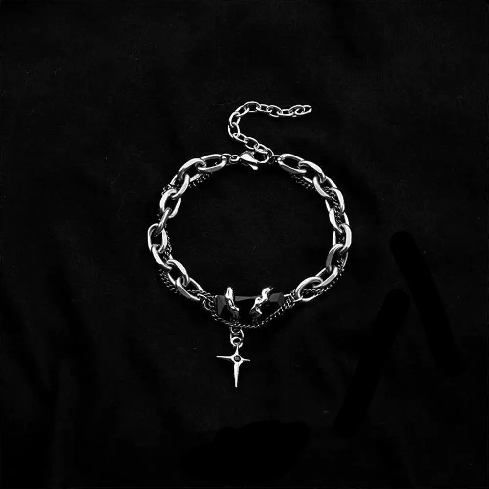 Retro Black Zircon Star Bracelet
