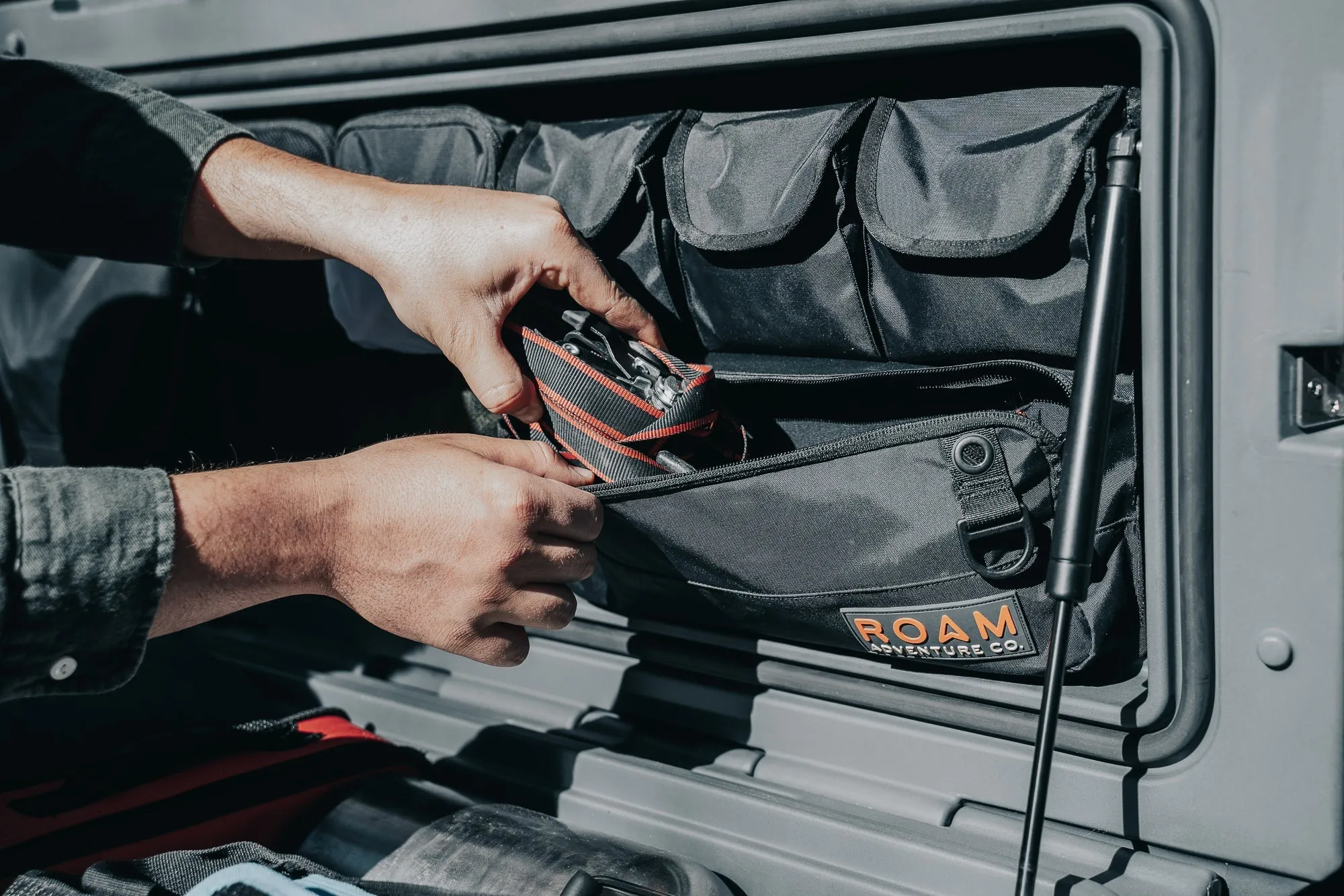 ROAM 83L LID ORGANIZER