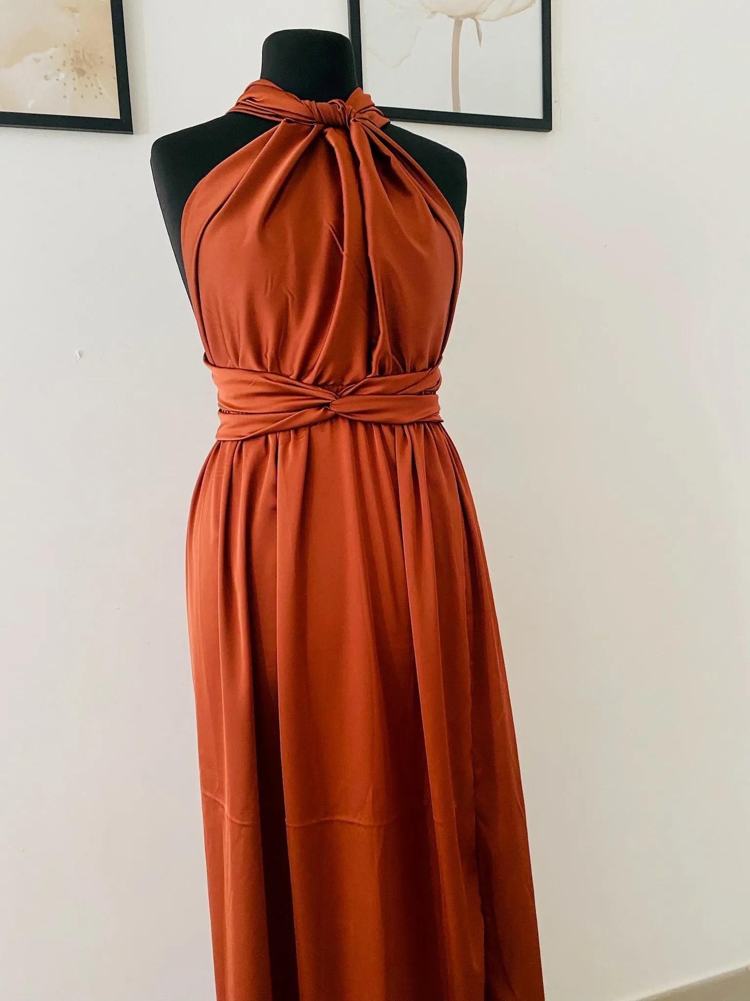 Robe convertible en Satin  - Robe Infinity - Choix de couleur - Robe Fendu en satin