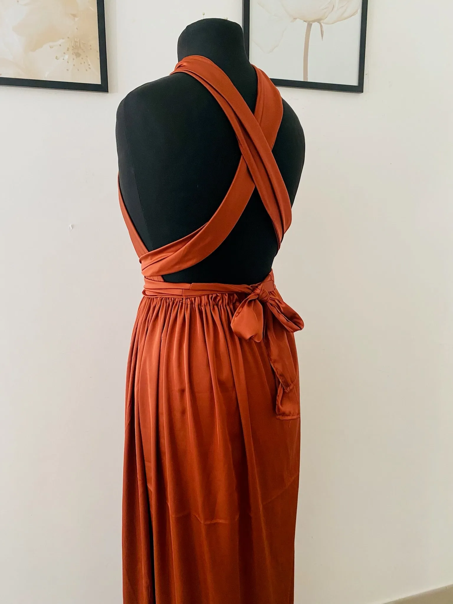 Robe convertible en Satin  - Robe Infinity - Choix de couleur - Robe Fendu en satin