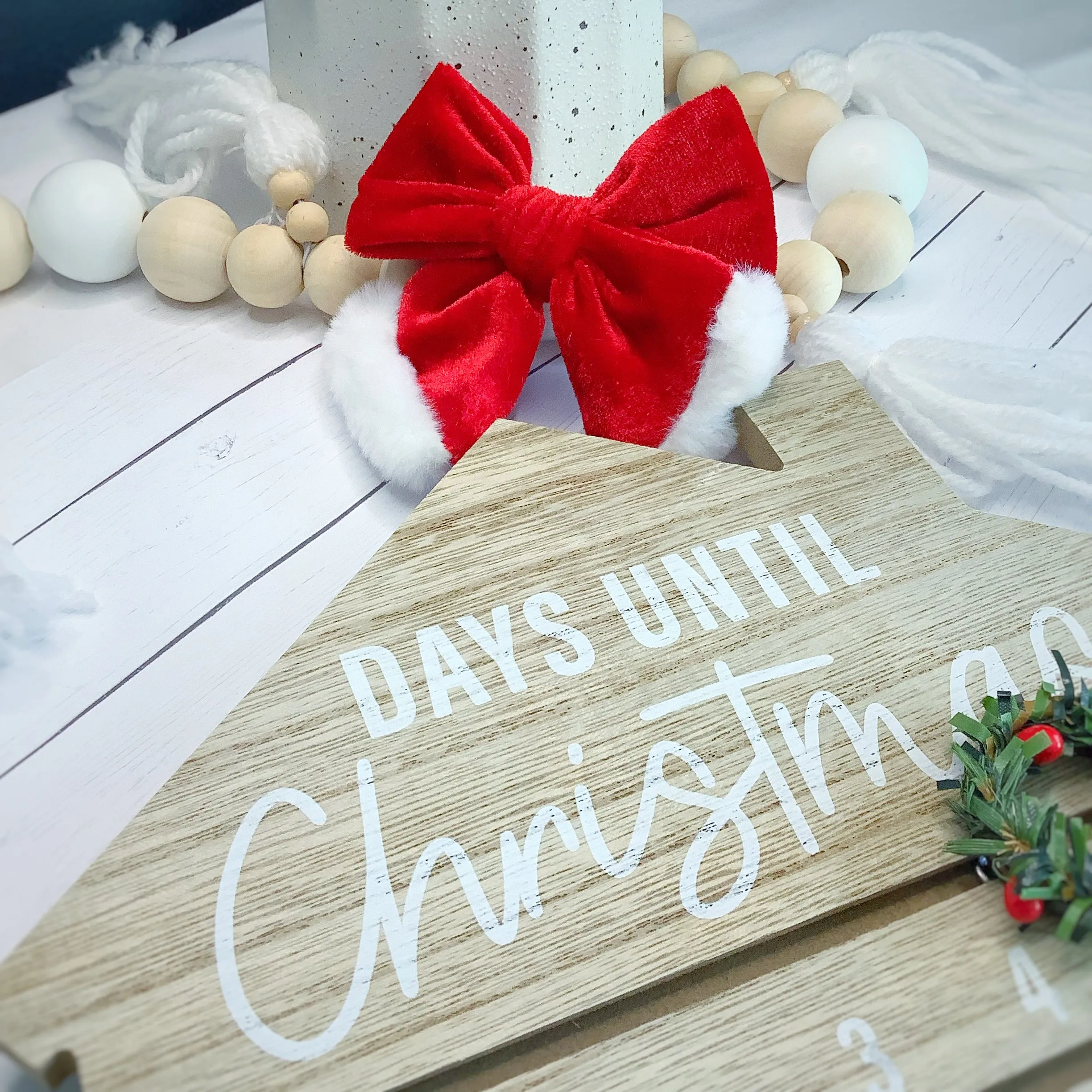 Santa Suit Pre-Tied Bow Strip