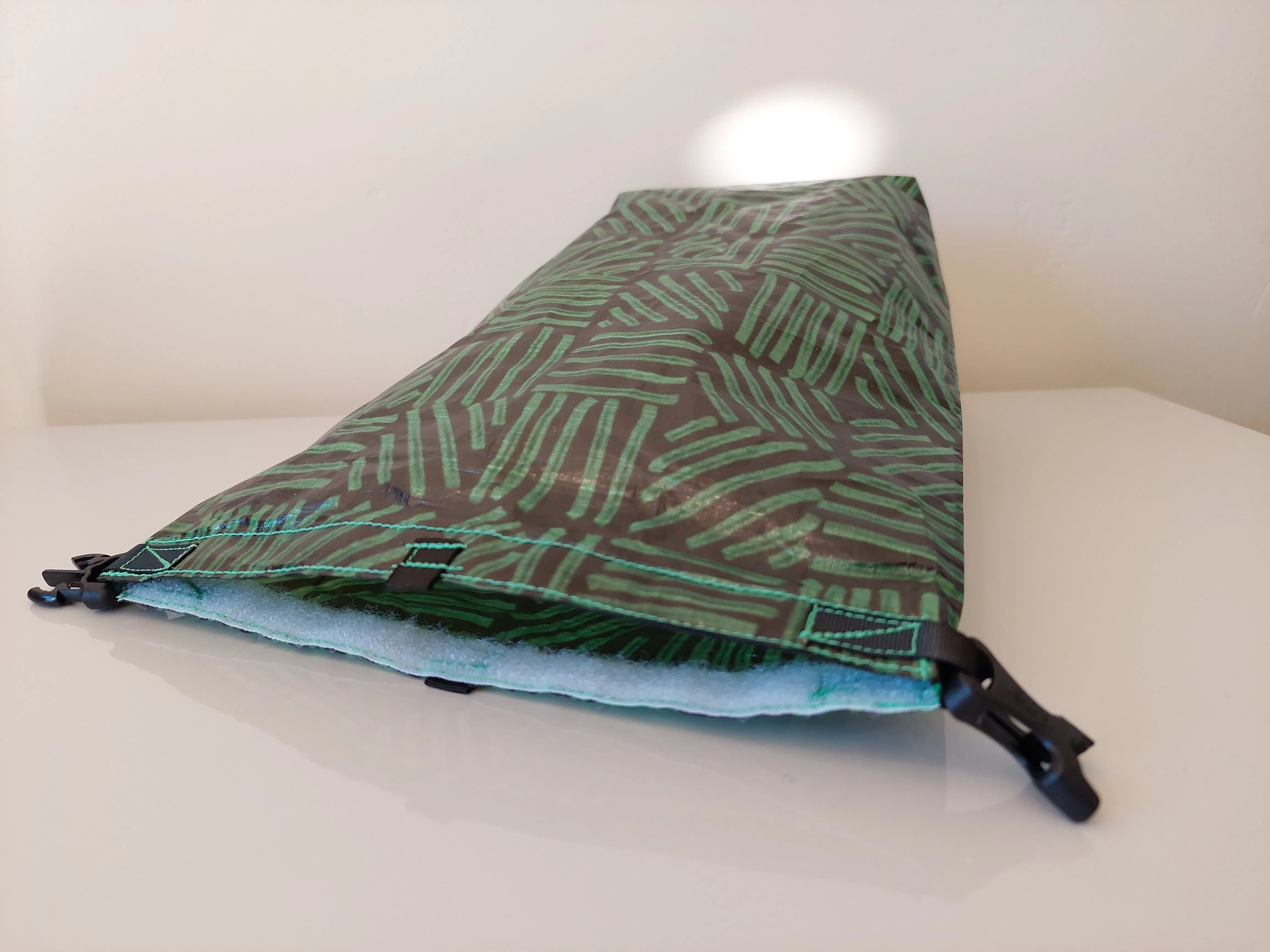 Ultralight Small Dry Bag - Hatch Green Dyneema