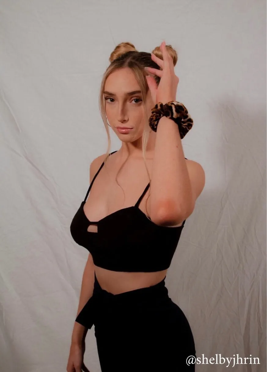 Victoria Bustier Crop Top - Black