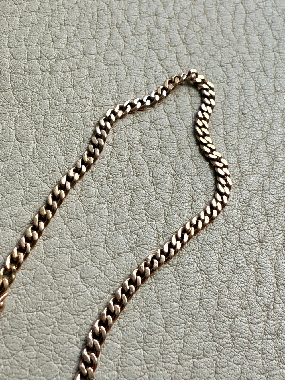 Victorian era 18k gold skinny pressed curb bracelet - 7.3 inch length