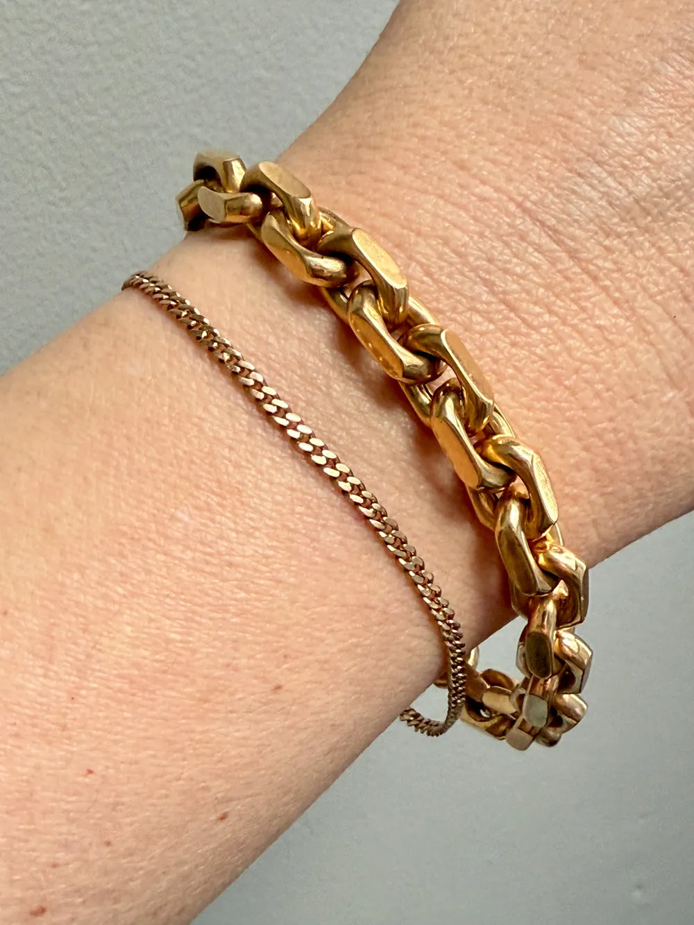 Victorian era 18k gold skinny pressed curb bracelet - 7.3 inch length
