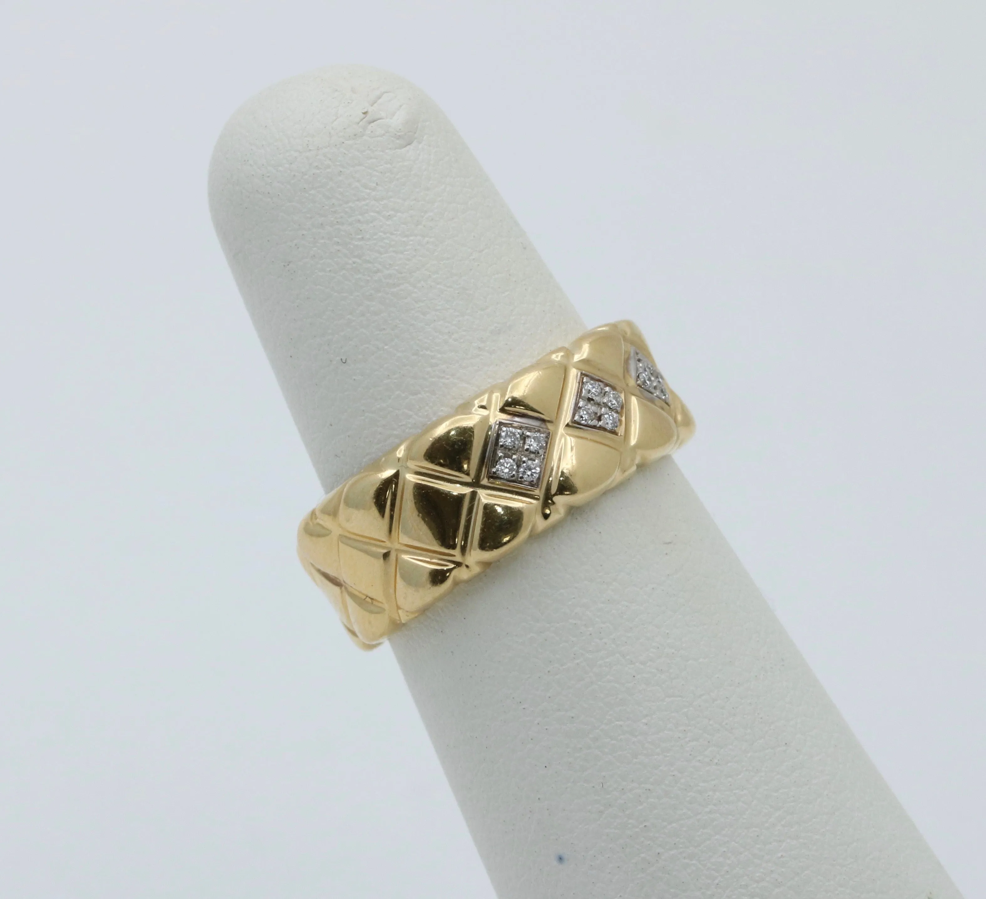 Vintage Diamond and 14K Gold Quilted Band