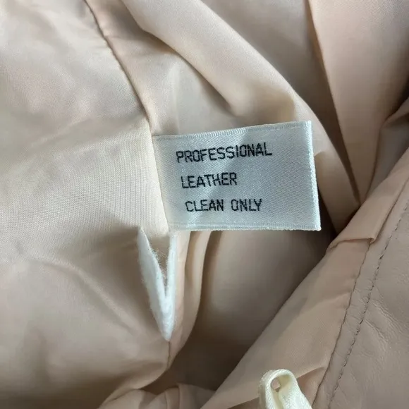 Wilson Leather Mini Skirt sz 8 Vintage Used retro 90s 80s Light Pink